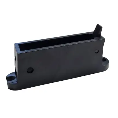 Vedení zásobníku pro CZ 455 a CZ 457 včetně západky zásobníku, pružiny západky zásobníku a čepu.