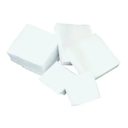 Square cleaning patches for calibres 22 – 27. Dimensions 28mm x 28mm. 1000 pieces in packaging. Tipton.