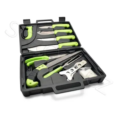 12-piece Deluxe Field Dressing / Game Processing Kit by HME. Includes a practical carrying case.