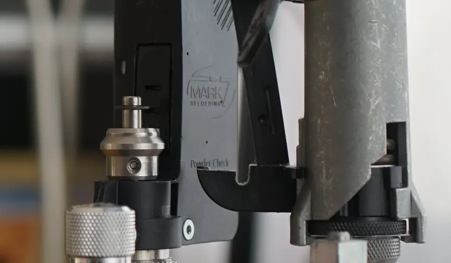 Aby nám to nevybouchlo - kontrola navážky prachu