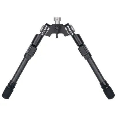 SPARTAN Vidarr Bipod with Picatinny Ultralehká dvojnožka pro pušku, váha 260 g, výška 12,5–23,5 cm. Rychloupínání Disc-Lok, 4 polohy nohou (0°–180°), pružinová asistence pro snadné ovládání jednou rukou. Včetně Picatinny adaptéru.