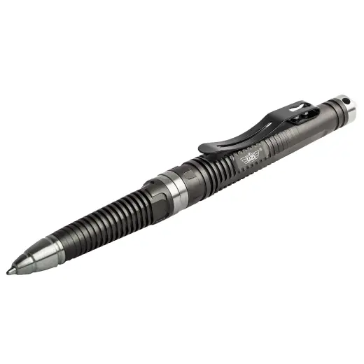Taktické pero UZI Tactical Pen #8 s extrémně odolným karbidovým hrotem pro nouzové rozbití skla, který poslouží i pro sebeobranu. Lehká a odolná konstrukce z leteckého hliníku s klipem na kapsu.
