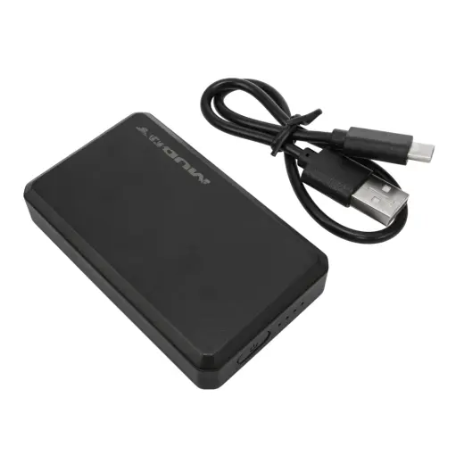 NUCLEUS Powerbank 3.7V, 3500mAh – Set of 2 pcs Un set di due power bank Nucleus ricaricabili da 3,7 V e 3.500 mAh che mantengono i guanti e i calzini riscaldati completamente carichi, anche in condizioni di freddo prolungato. Ricarica rapida tramite USB-C in sole 3 ore.