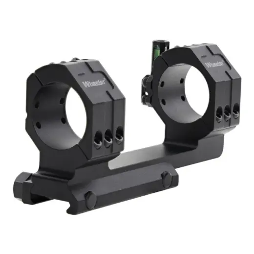 1 darabos WHEELER Cantilever távcsőhorony AR-15 platformhoz, integrált anti-cant szinttel és előre eltolással a megfelelő optikai pozícionáláshoz. Könnyű, alacsony profilú konstrukció. Csőátmérő: 30 mm.