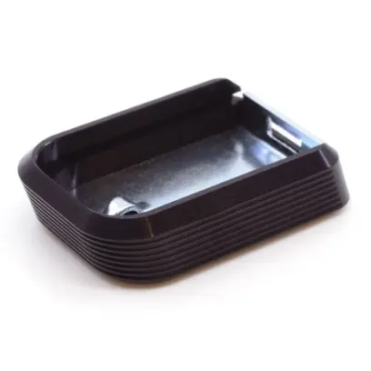 Magazine Base Pad for CZ Shadow 2, SP01, CZ 75B Baza magazynka Speed Line do CZ Shadow 2, SP01 i CZ 75B z zwiększeniem pojemności o +1. Wyposażona w powierzchnię antypoślizgową dla pewnego chwytu oraz szybki demontaż bez użycia narzędzi.