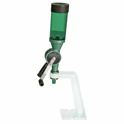 RCBS Competition Powder Measure Pulverfüller für Pistolen und Gewehre enthält Messzylinder bis 40 und 110 Grains. Er dosiert präzise alle Arten von rauchlosem Pulver, einschließlich Kugel-, Flocken- und zylindrischem Pulver.