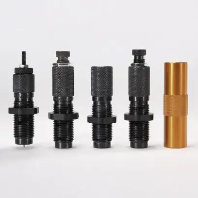 Prémiová sada 3ks matric Lyman MSR Die System v ráži .223 Remington, včetně nábojového kalibru.